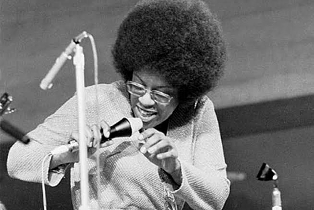 Jeanne Lee